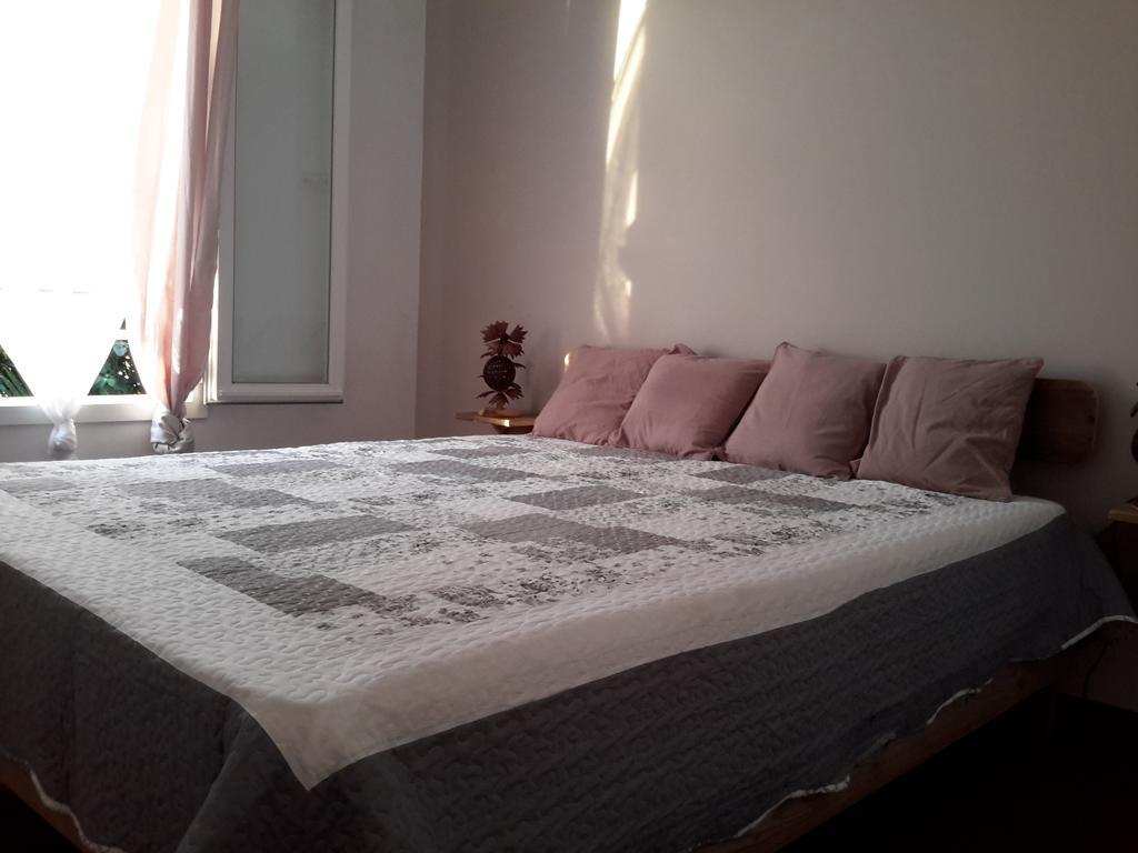 Stella Foresta Apartment แซ็งต์-เลอ ภายนอก รูปภาพ
